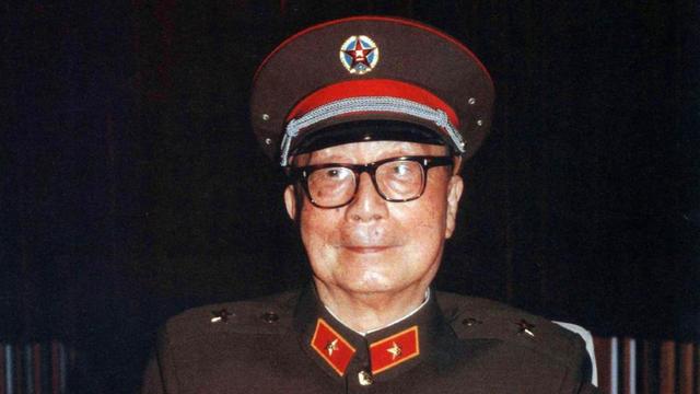 1980꣬һձŮӵйѰףԼǿԪ˧-7.jpg